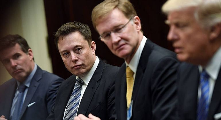 Elon Musk con Trump: Ridare alla gente la loro libertà, il lockdown è fascista