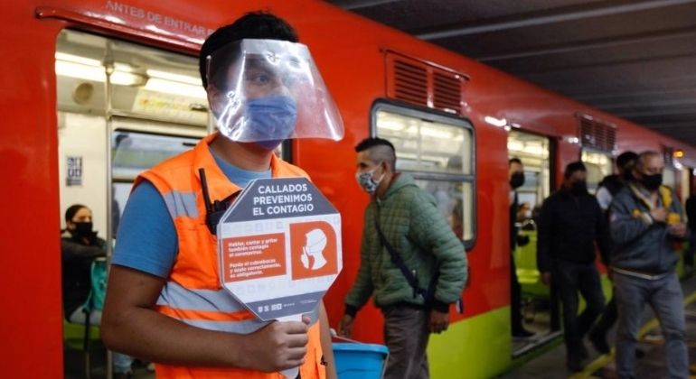 Siamo in emergenza democratica, non in emergenza sanitaria: In Messico si arriva a vietare di parlare